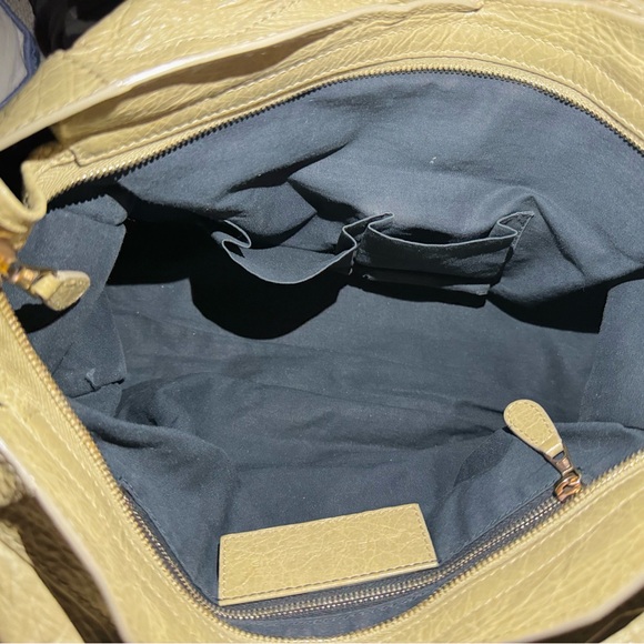 Balenciaga City Bag Taupe Leather - Picture 14 of 14
